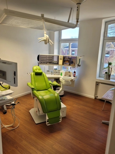 Behandlungszimmer (3x)